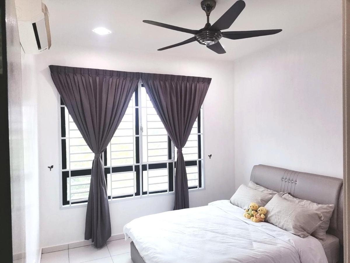 Skyview Apartment